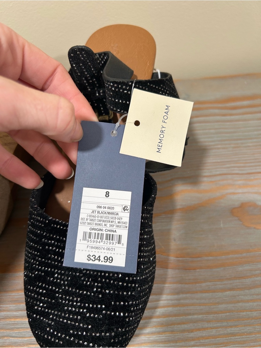 NWT Universal Threads - Picture 4 of 5